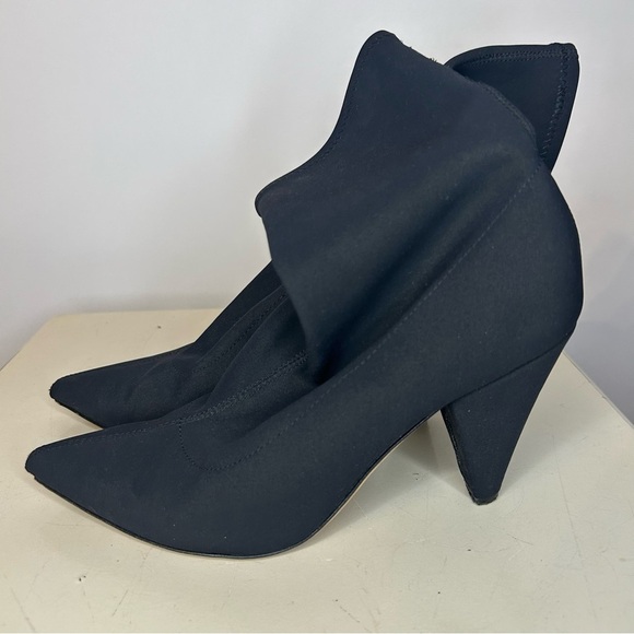M Gemi Black Nylon Italian Pointed Toe Stretch Heeled Booties, Size 35 (5) - Picture 7 of 10